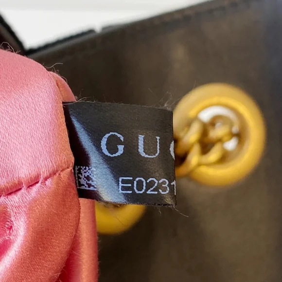 Gucci Marmont Velvet Shoulder Bag - Picture 8 of 16